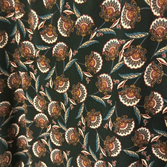 Lularoe Tunic Sz Large Black with Floral Design - Picture 2 of 8